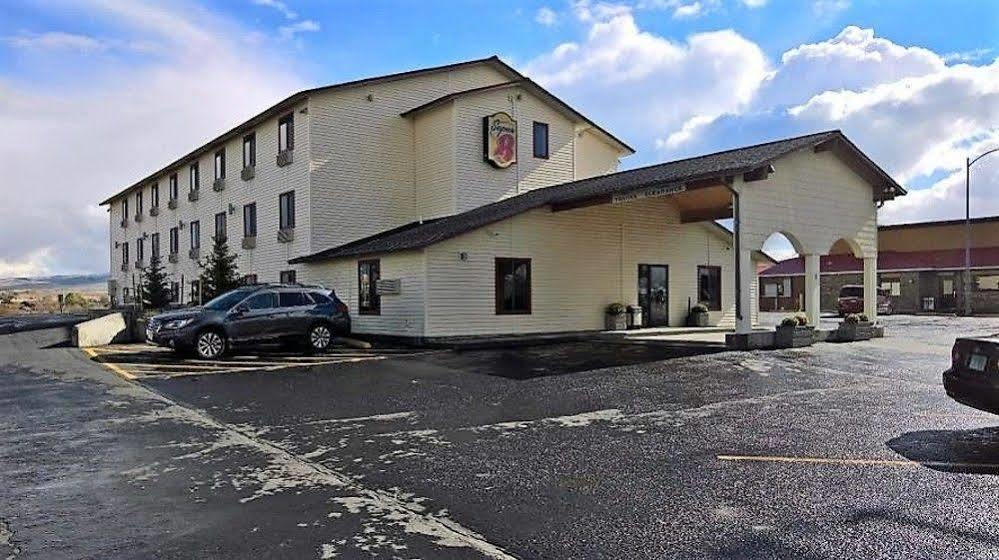 Super 8 By Wyndham Dillon Motel Ngoại thất bức ảnh